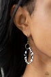 Capital Contour Black Necklace