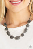 Vintage Vogue - Black #272N